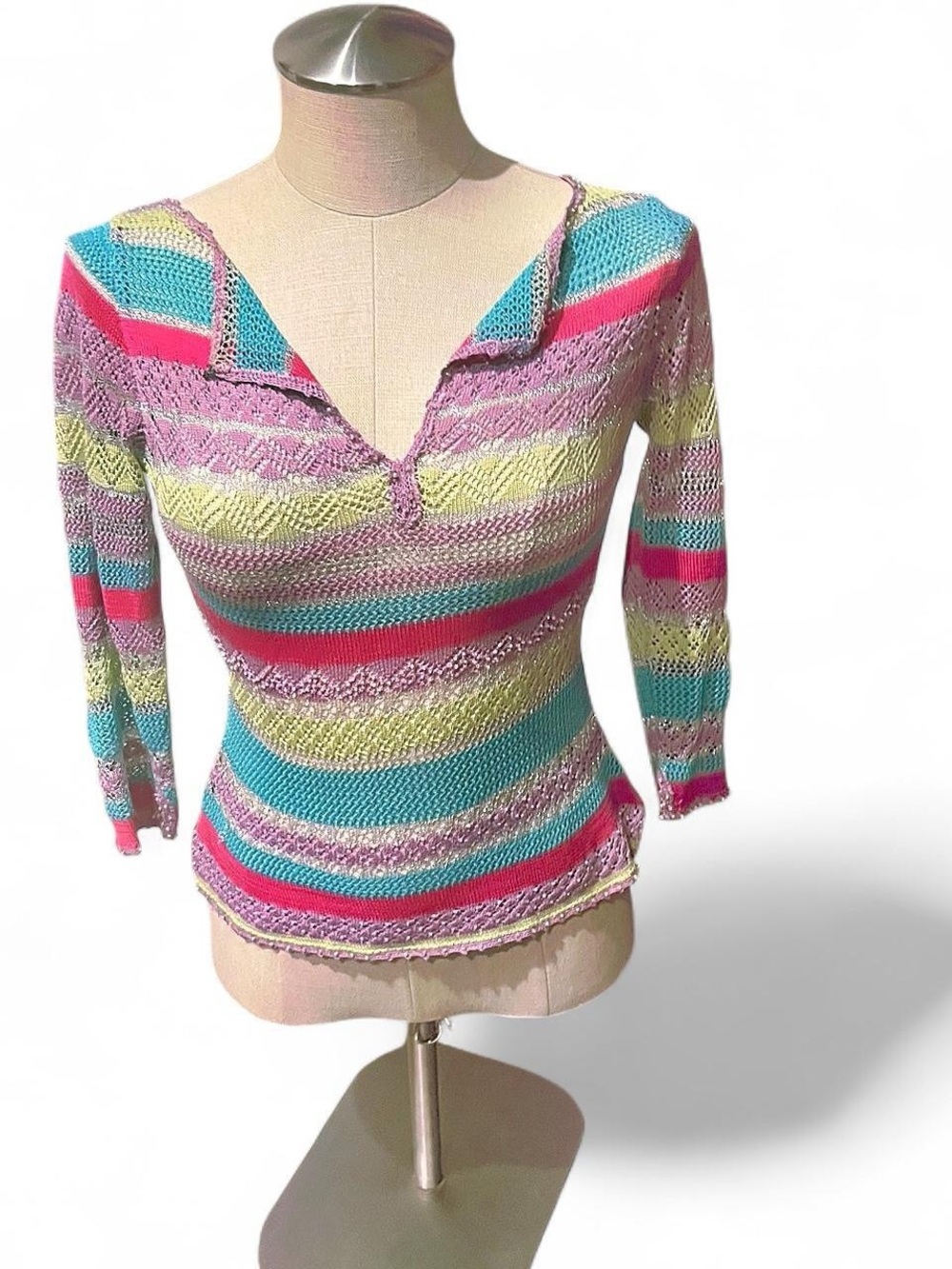 Striped Knit Long Sleeve V-Neck Top - Multicolor